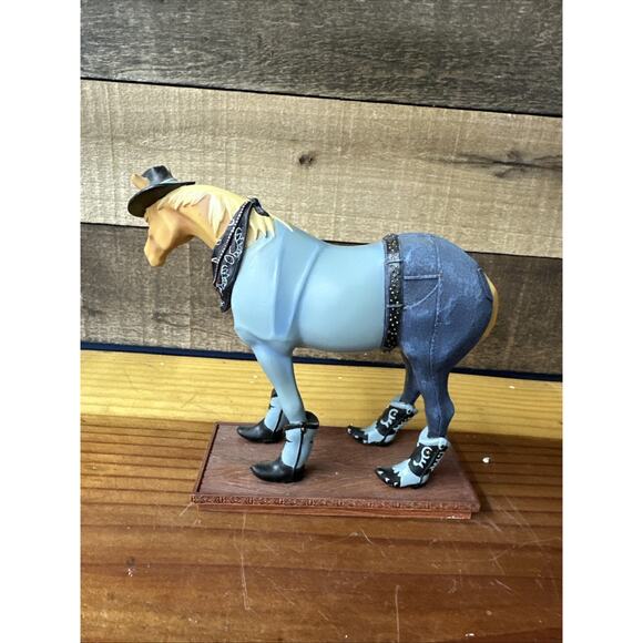 Trail of Painted Ponies Boot Scootin Horsey In Box - Picture 3 of 7